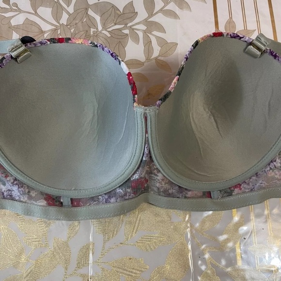 Set Of 2 Body Frosting Floral Multicolor Lace Bra bras Size 42 D Underwire - Picture 6 of 7